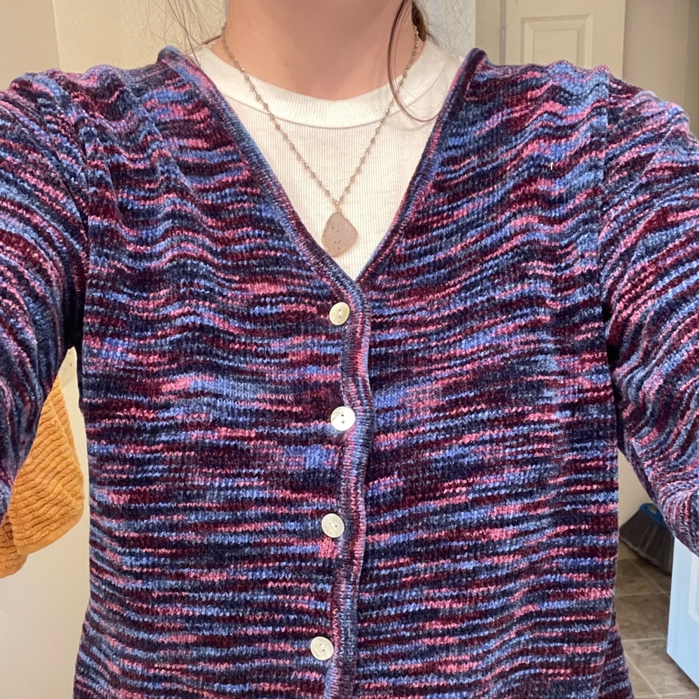 VINTAGE Emma James button down sweater